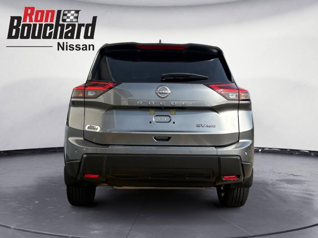 2024 Gun Metallic Nissan Rogue