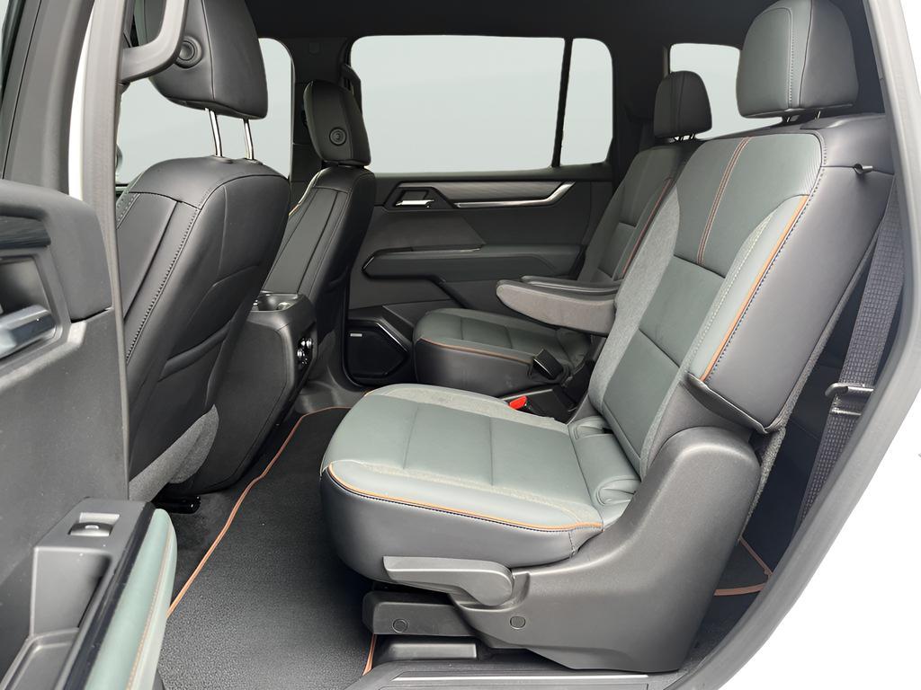 used 2025 GMC Acadia car, priced at $41,673