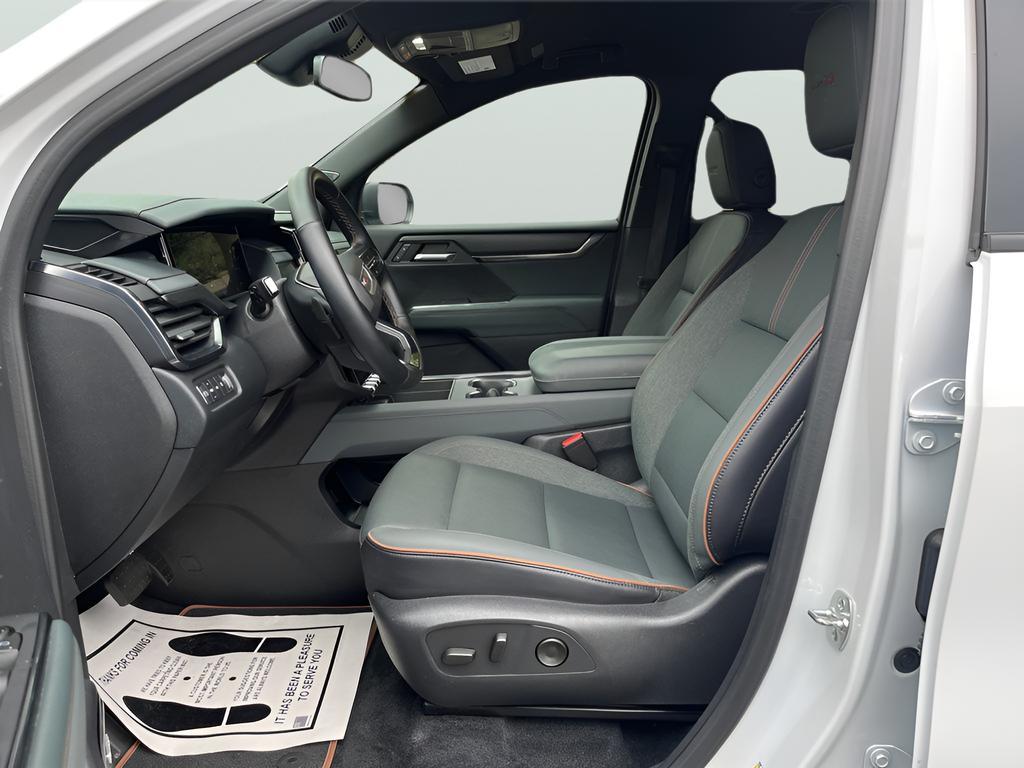 used 2025 GMC Acadia car, priced at $41,673