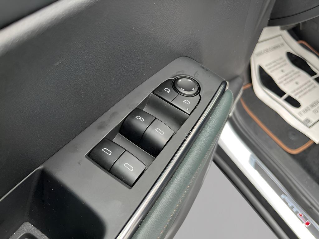 used 2025 GMC Acadia car, priced at $41,673