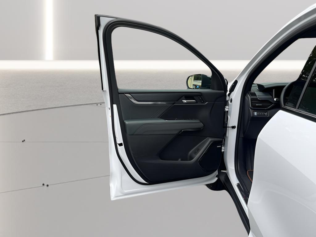 used 2025 GMC Acadia car, priced at $41,673