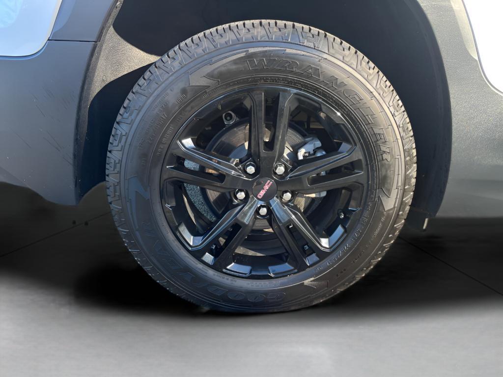 used 2022 GMC Terrain car, priced at $22,031