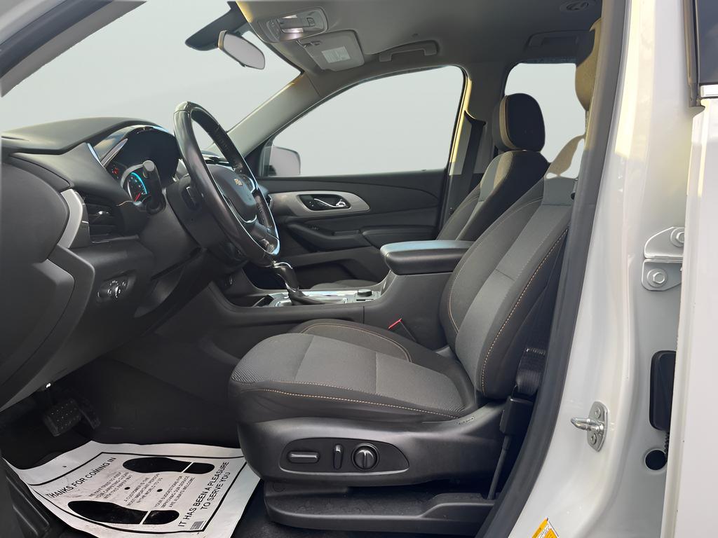 used 2018 Chevrolet Traverse car, priced at $14,341
