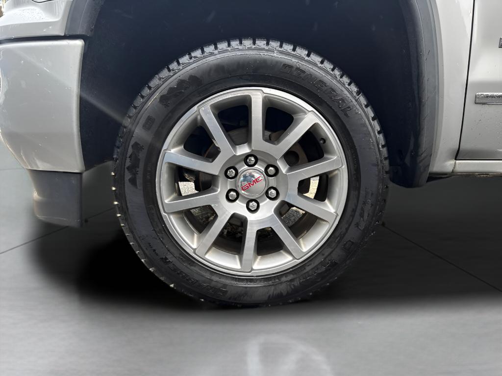 used 2018 GMC Sierra 1500 car, priced at $31,254