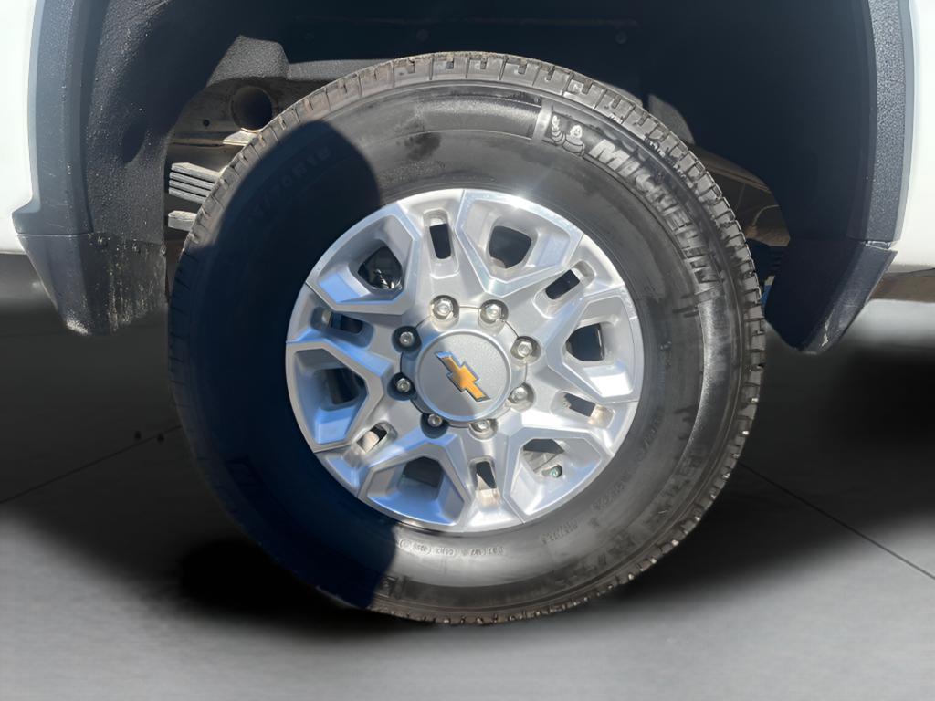 used 2024 Chevrolet Silverado 2500 car, priced at $45,829
