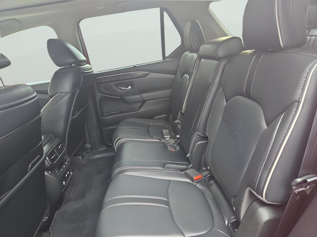 used 2023 Honda Pilot car, priced at $39,997