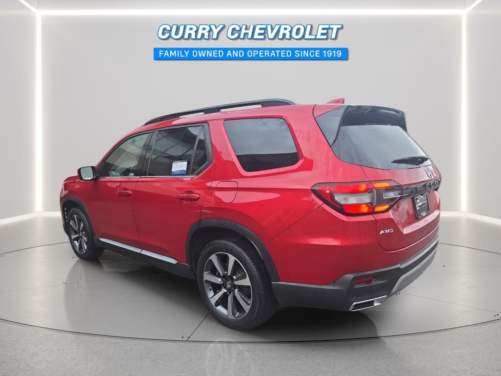 used 2023 Honda Pilot car, priced at $39,997