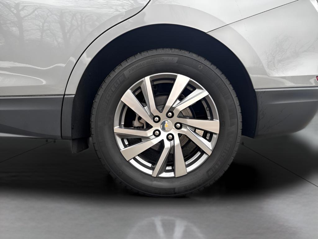 used 2023 Chevrolet Equinox car, priced at $26,424