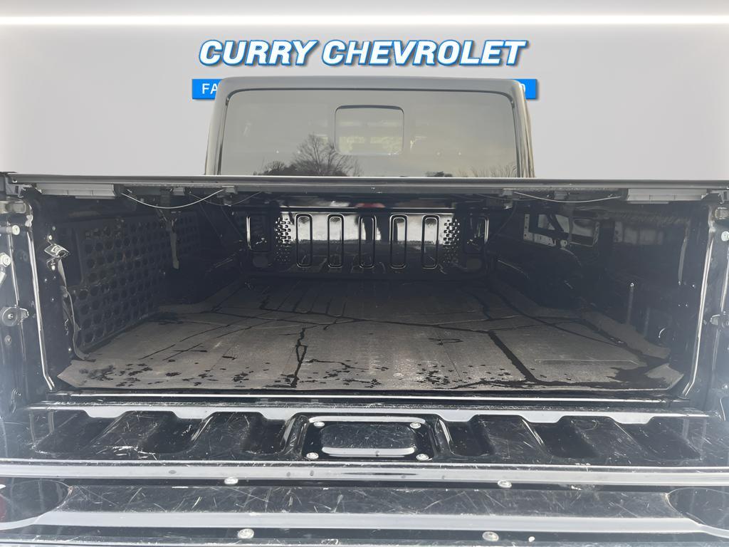 used 2022 Jeep Gladiator car, priced at $30,901