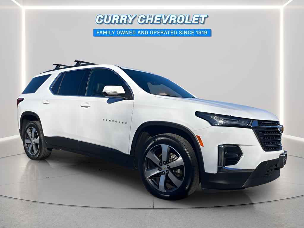 used 2023 Chevrolet Traverse car, priced at $23,681