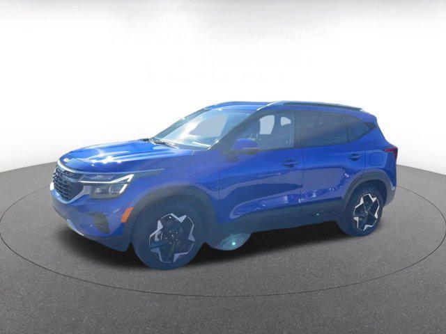 used 2025 Kia Seltos car, priced at $18,708
