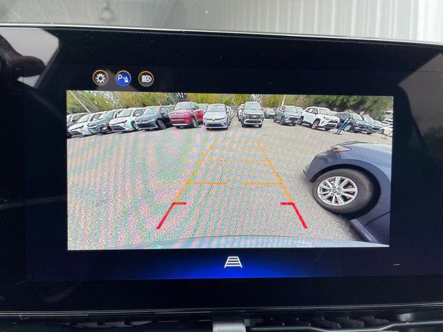 used 2025 Chevrolet Equinox car, priced at $25,597