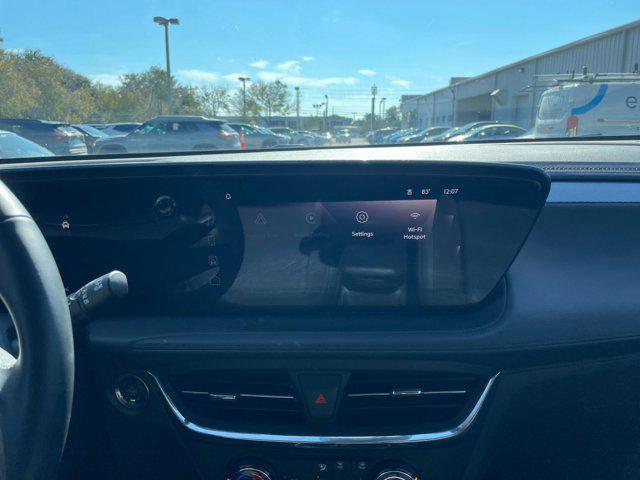 used 2025 Buick Encore GX car, priced at $19,490