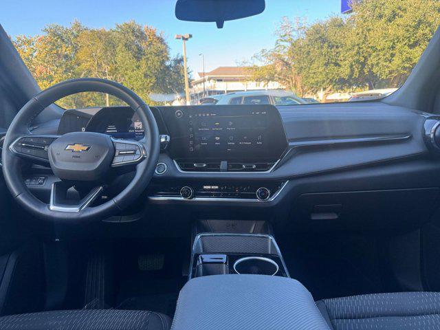 used 2025 Chevrolet Equinox car, priced at $24,146