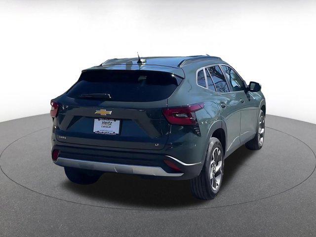 used 2025 Chevrolet Trax car, priced at $19,761