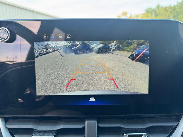 used 2025 Chevrolet Equinox car, priced at $24,461