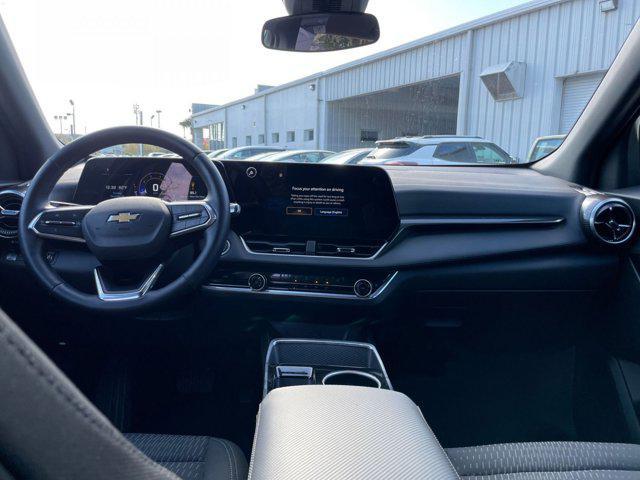 used 2025 Chevrolet Equinox car, priced at $25,625