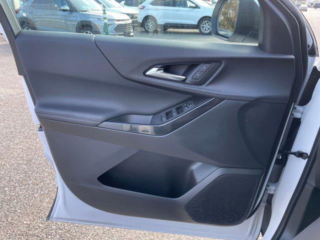 used 2025 Chevrolet Equinox car, priced at $25,625