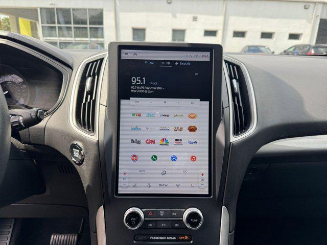 used 2024 Ford Edge car, priced at $21,311