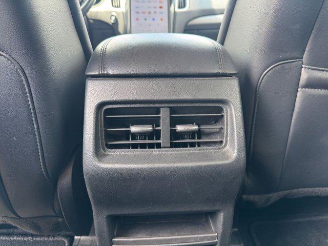 used 2024 Ford Edge car, priced at $21,311