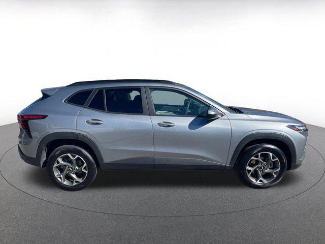used 2025 Chevrolet Trax car, priced at $19,628