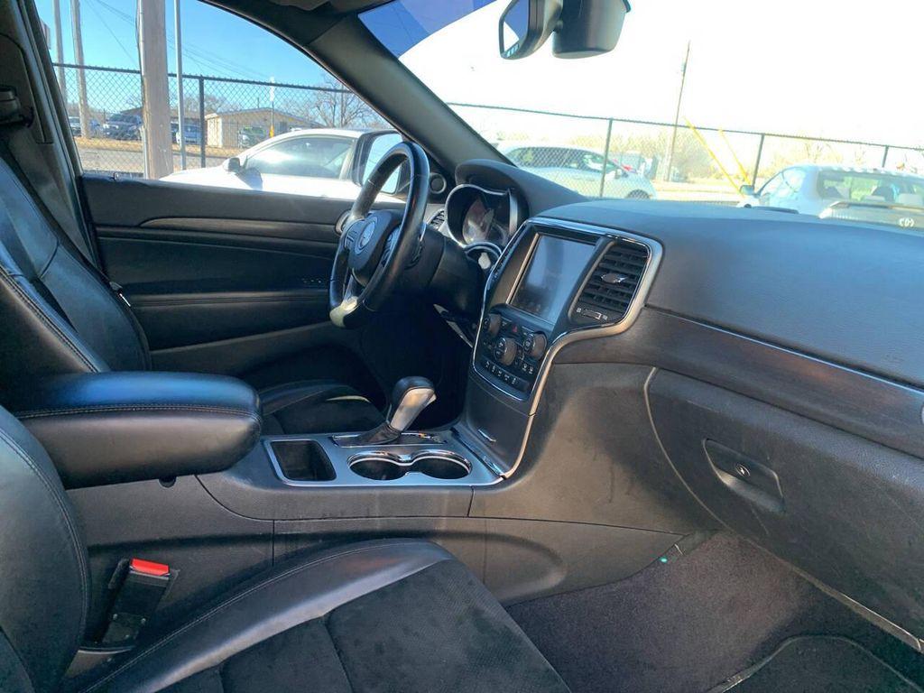 used 2017 Jeep Grand Cherokee car, priced at $12,999