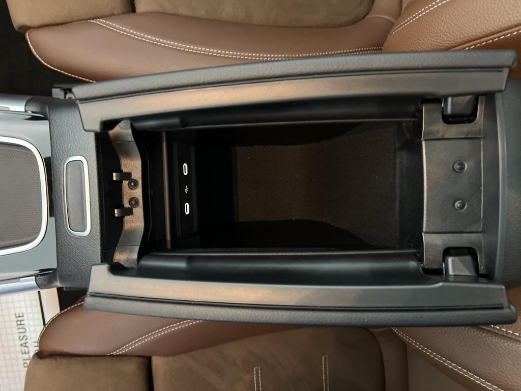 used 2025 Mercedes-Benz GLB 250 car, priced at $43,995