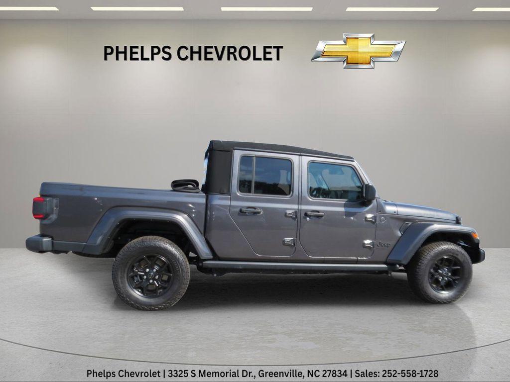 used 2024 Jeep Gladiator car, priced at $33,800