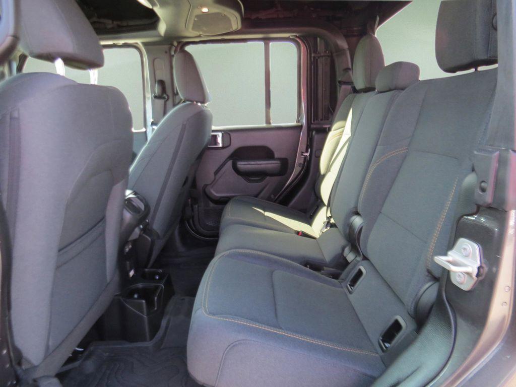 used 2024 Jeep Gladiator car, priced at $33,800