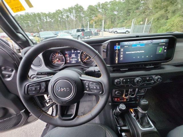 used 2024 Jeep Gladiator car, priced at $33,000