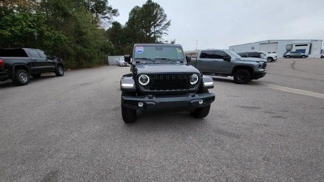 used 2024 Jeep Gladiator car, priced at $33,000
