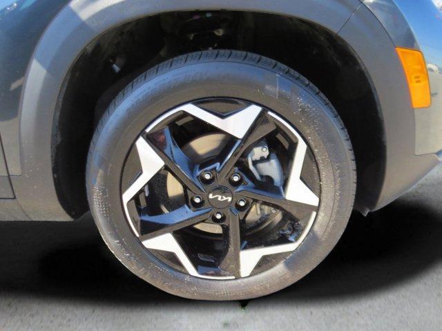 used 2025 Kia Seltos car, priced at $21,600