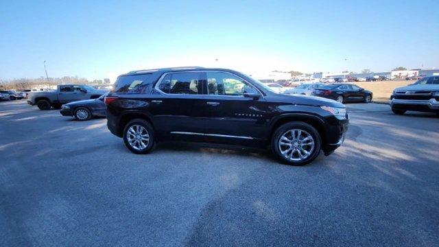 used 2021 Chevrolet Traverse car, priced at $29,400