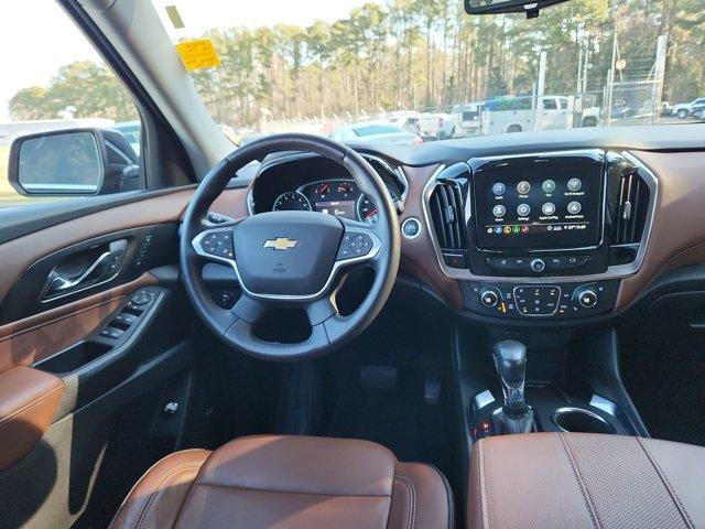 used 2021 Chevrolet Traverse car, priced at $29,400