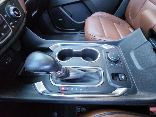 used 2021 Chevrolet Traverse car, priced at $29,400