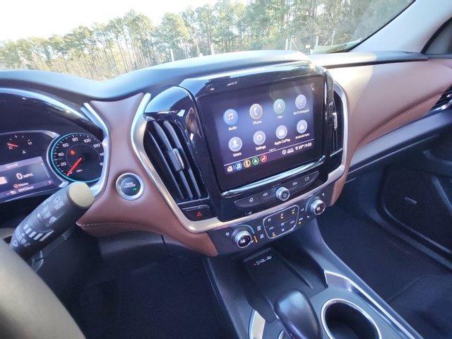 used 2021 Chevrolet Traverse car, priced at $29,400