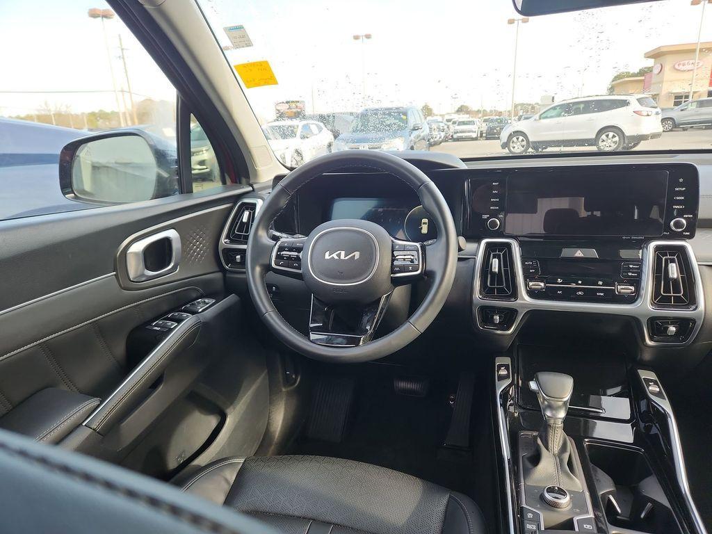 used 2023 Kia Sorento car, priced at $27,350