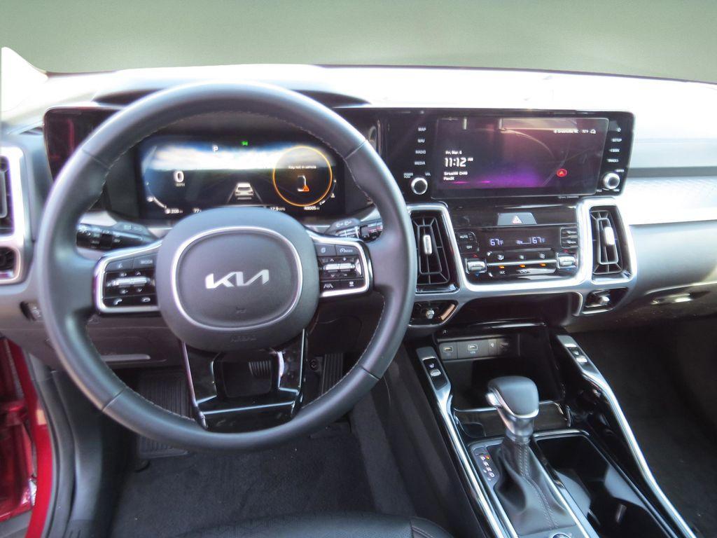 used 2023 Kia Sorento car, priced at $28,300
