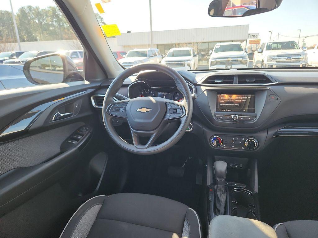 used 2023 Chevrolet TrailBlazer car, priced at $19,250