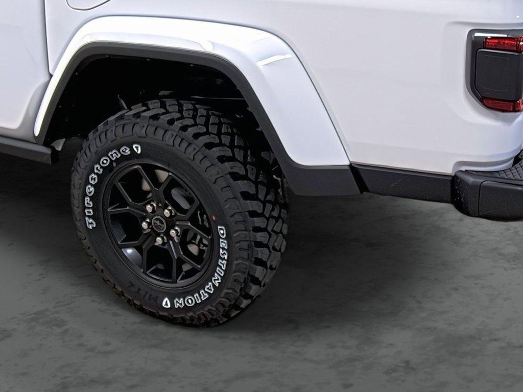 new 2026 Jeep Gladiator car, priced at $43,715