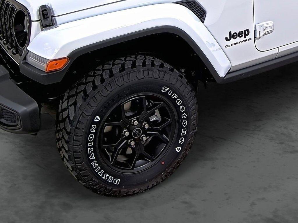 new 2026 Jeep Gladiator car, priced at $43,715