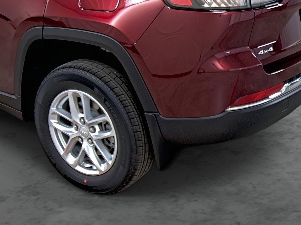 new 2026 Jeep Grand Cherokee car, priced at $40,235