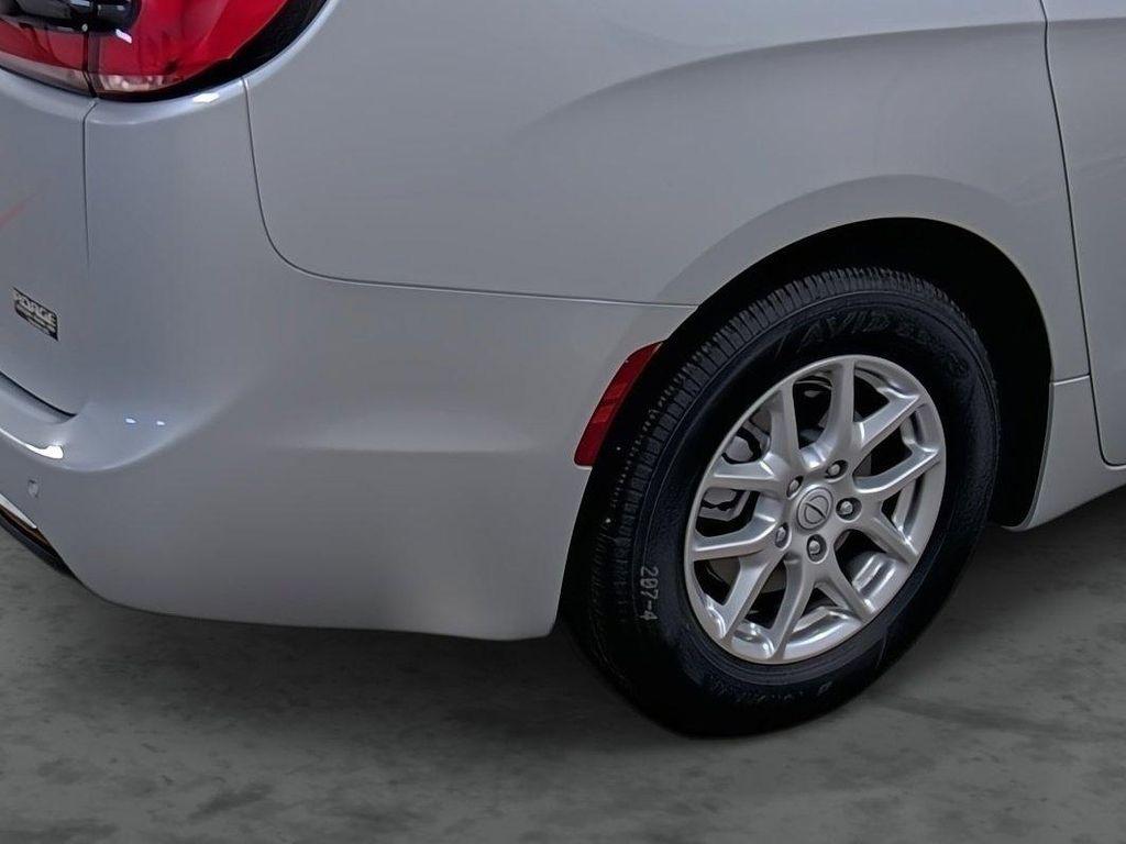 new 2026 Chrysler Pacifica car, priced at $38,535