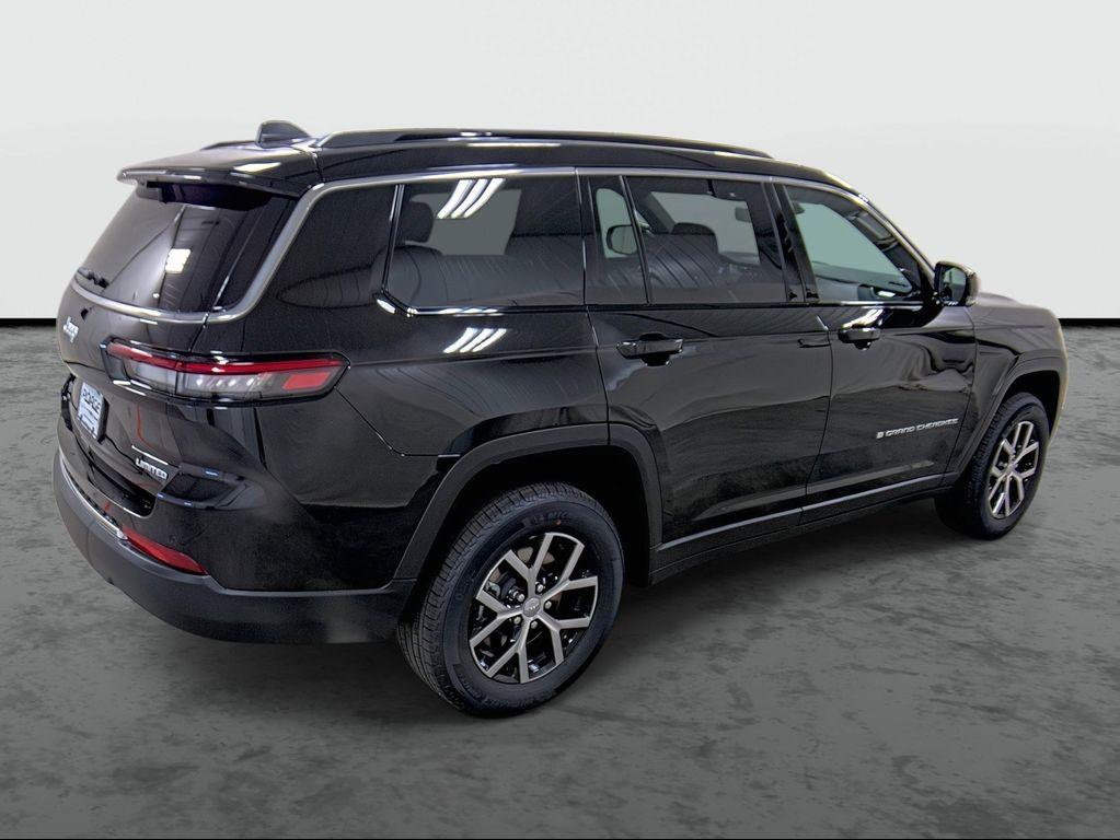 new 2025 Jeep Grand Cherokee L car, priced at $47,030