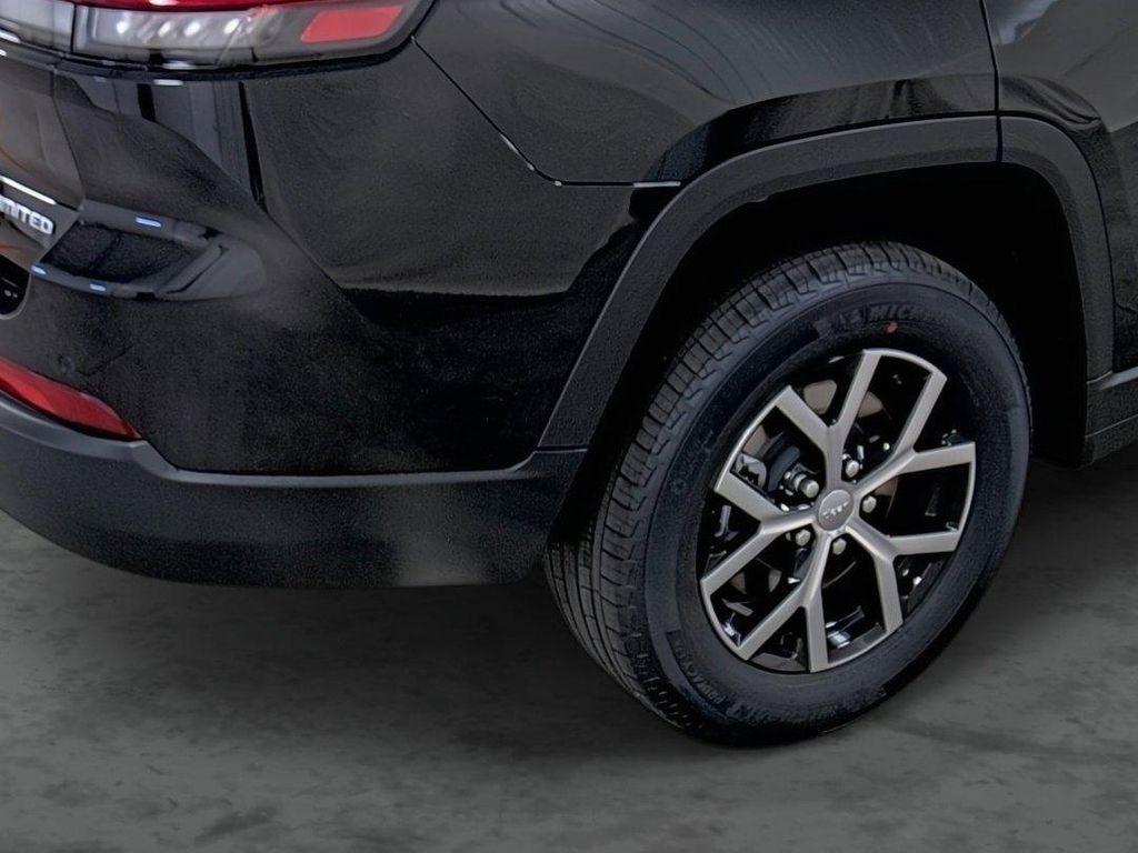 new 2025 Jeep Grand Cherokee L car, priced at $47,030