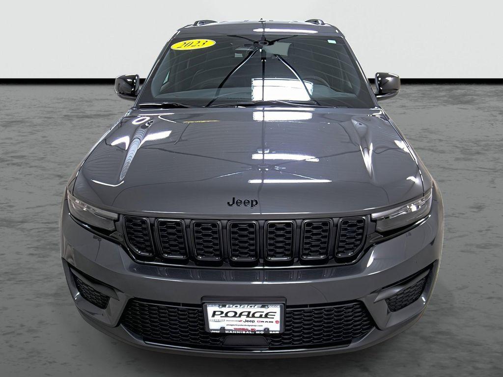 used 2023 Jeep Grand Cherokee car, priced at $33,990
