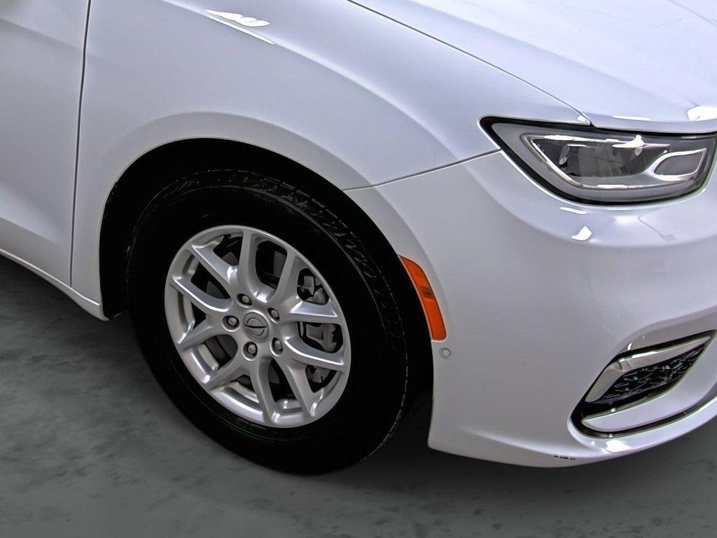 used 2022 Chrysler Pacifica car, priced at $26,990
