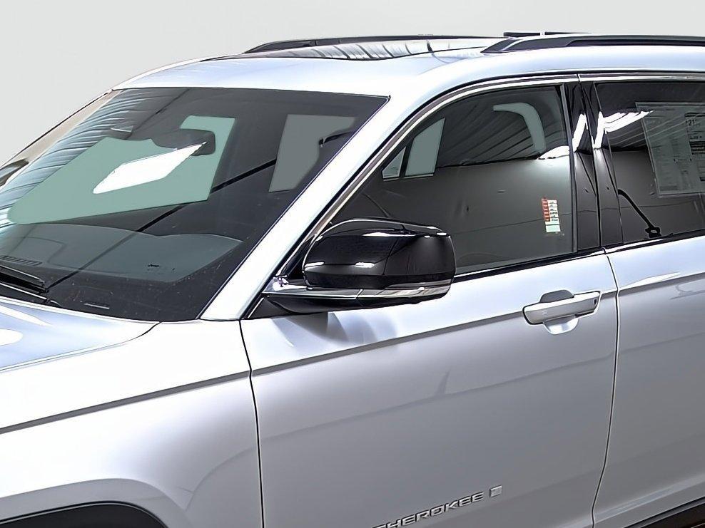 new 2025 Jeep Grand Cherokee L car, priced at $47,030