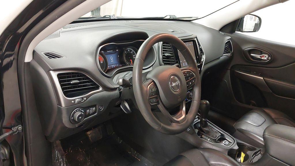 used 2022 Jeep Cherokee car, priced at $28,924