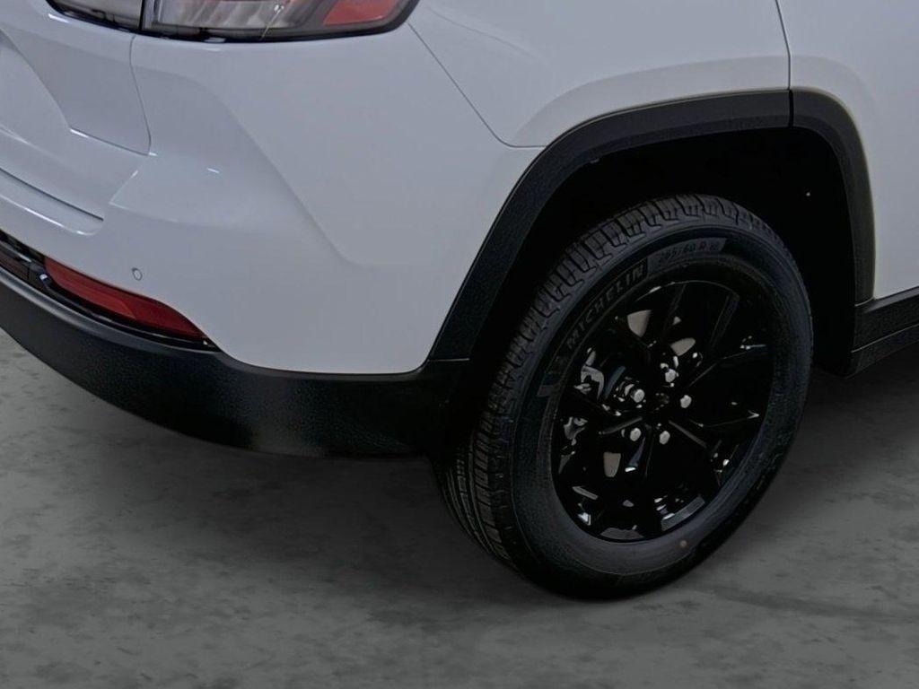 new 2025 Jeep Grand Cherokee car, priced at $36,380